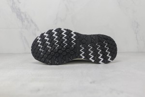 Converse High Top Sneaker CHTS10000107