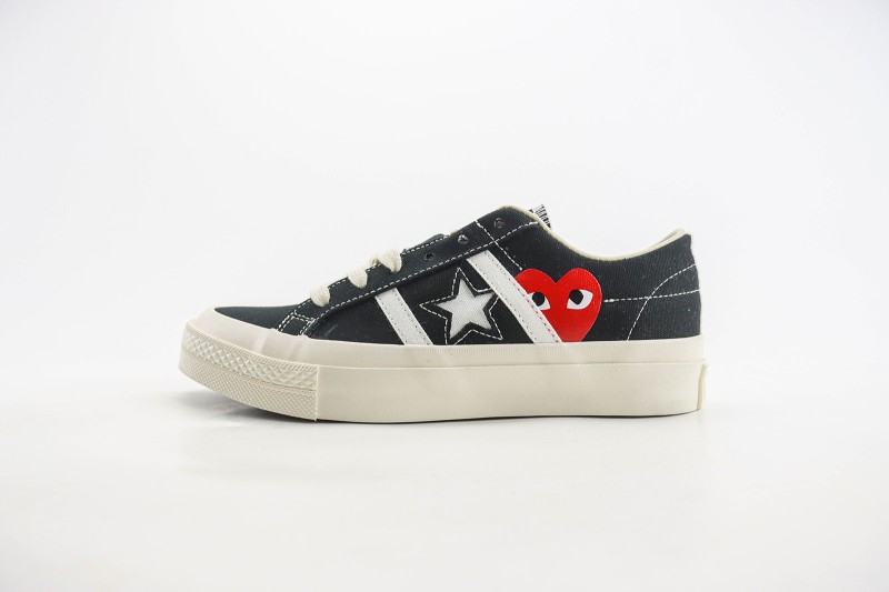 Converse High Top Sneaker CHTS1000011