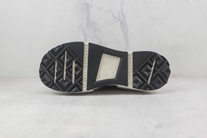 Converse High Top Sneaker CHTS10000113