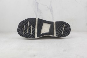 Converse High Top Sneaker CHTS10000114