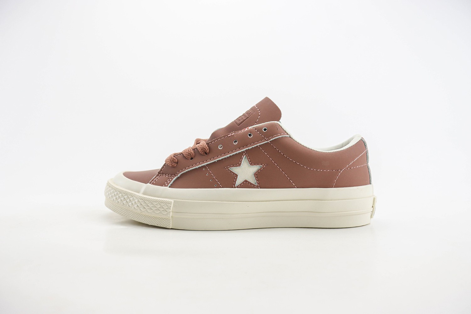 Converse High Top Sneaker CHTS1000012
