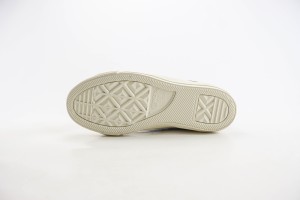 Converse High Top Sneaker CHTS1000012