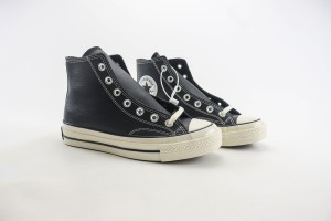 Converse High Top Sneaker CHTS1000024