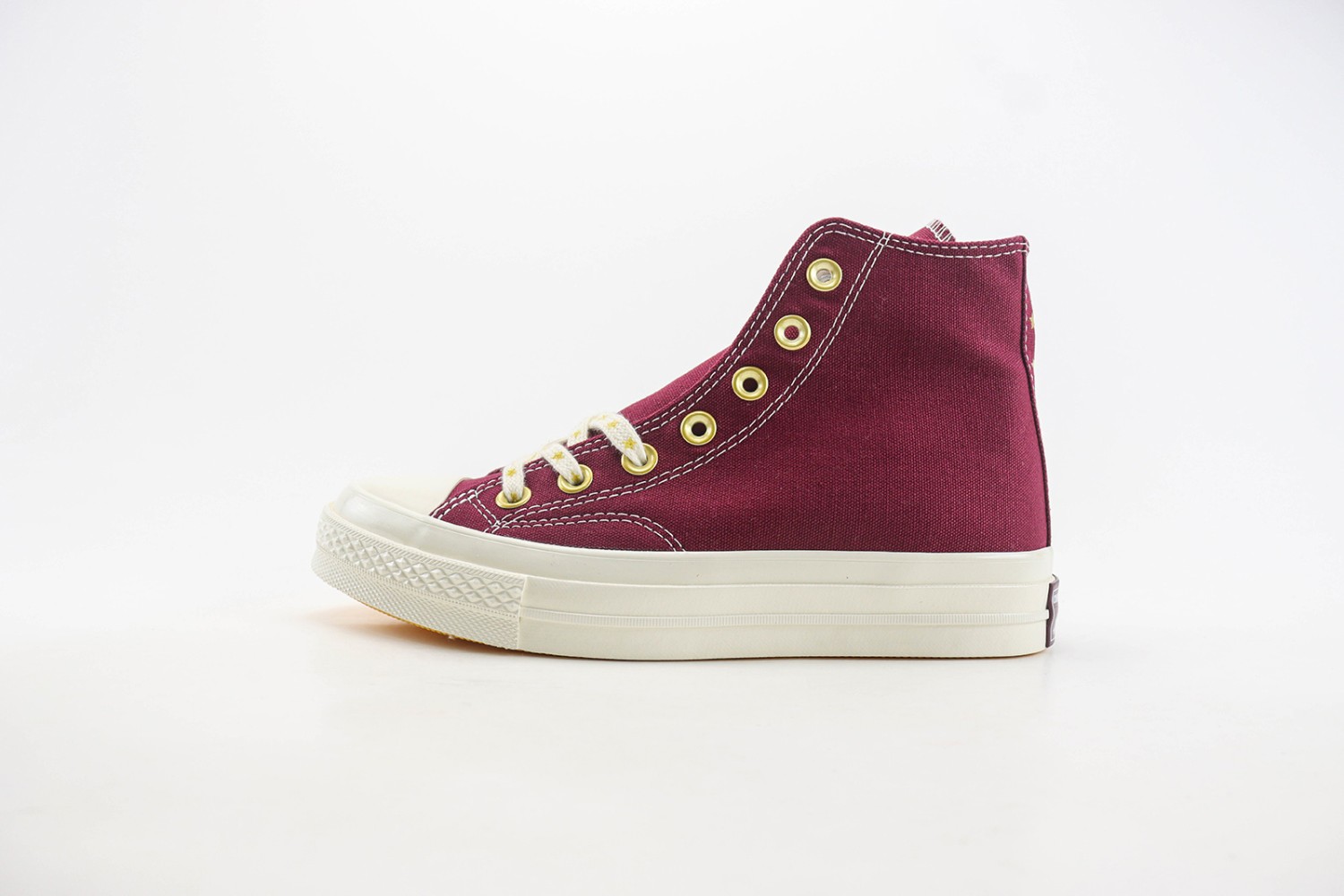 Converse High Top Sneaker CHTS1000026