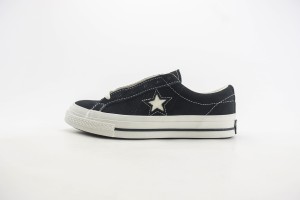 Converse High Top Sneaker CHTS1000028