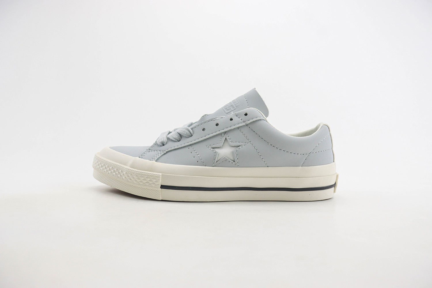 Converse High Top Sneaker CHTS1000032