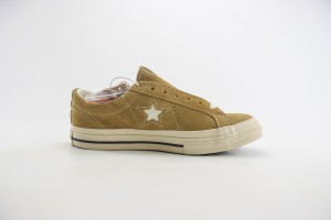 Converse High Top Sneaker CHTS1000033