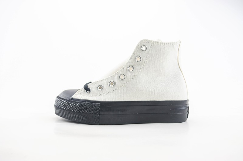 Converse High Top Sneaker CHTS100004