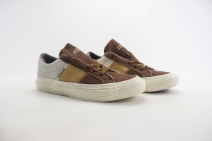 Converse High Top Sneaker CHTS1000040