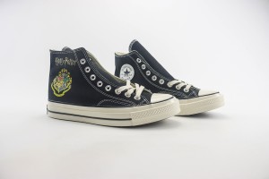 Converse High Top Sneaker CHTS1000053