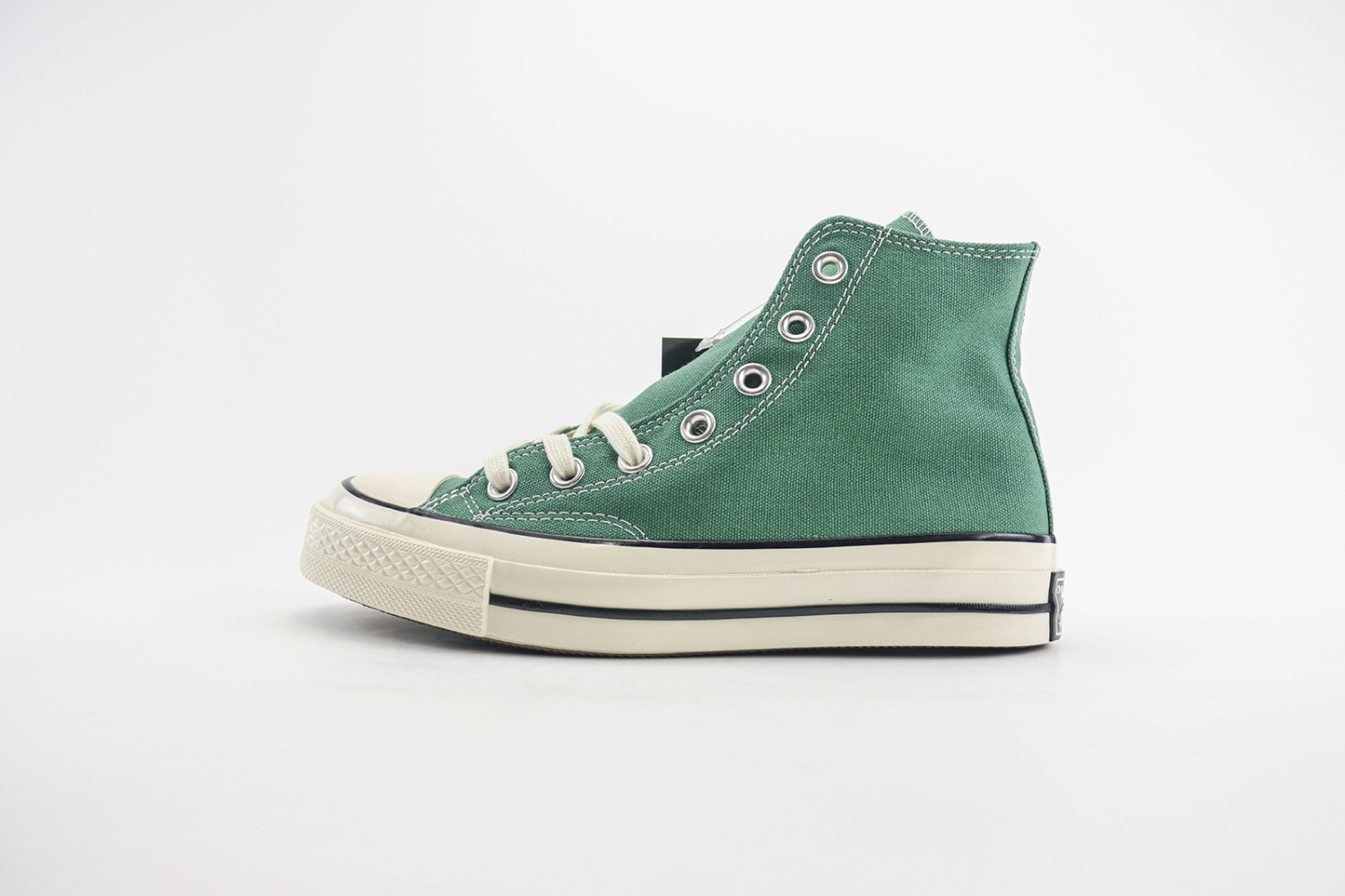 Converse High Top Sneaker CHTS1000057