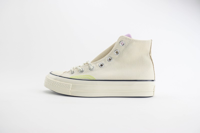 Converse High Top Sneaker CHTS1000063