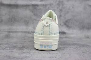 Converse High Top Sneaker CHTS1000068