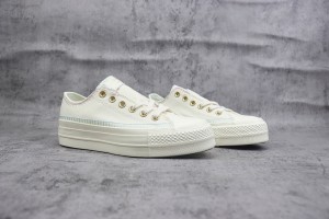 Converse High Top Sneaker CHTS1000068