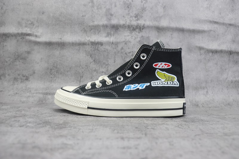 Converse High Top Sneaker CHTS1000070