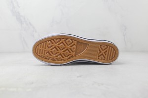 Converse High Top Sneaker CHTS1000085