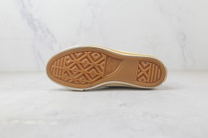 Converse High Top Sneaker CHTS1000087