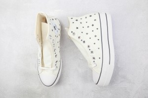 Converse High Top Sneaker CHTS1000091