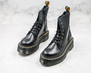 Dr. Martens Boot DMB1000030
