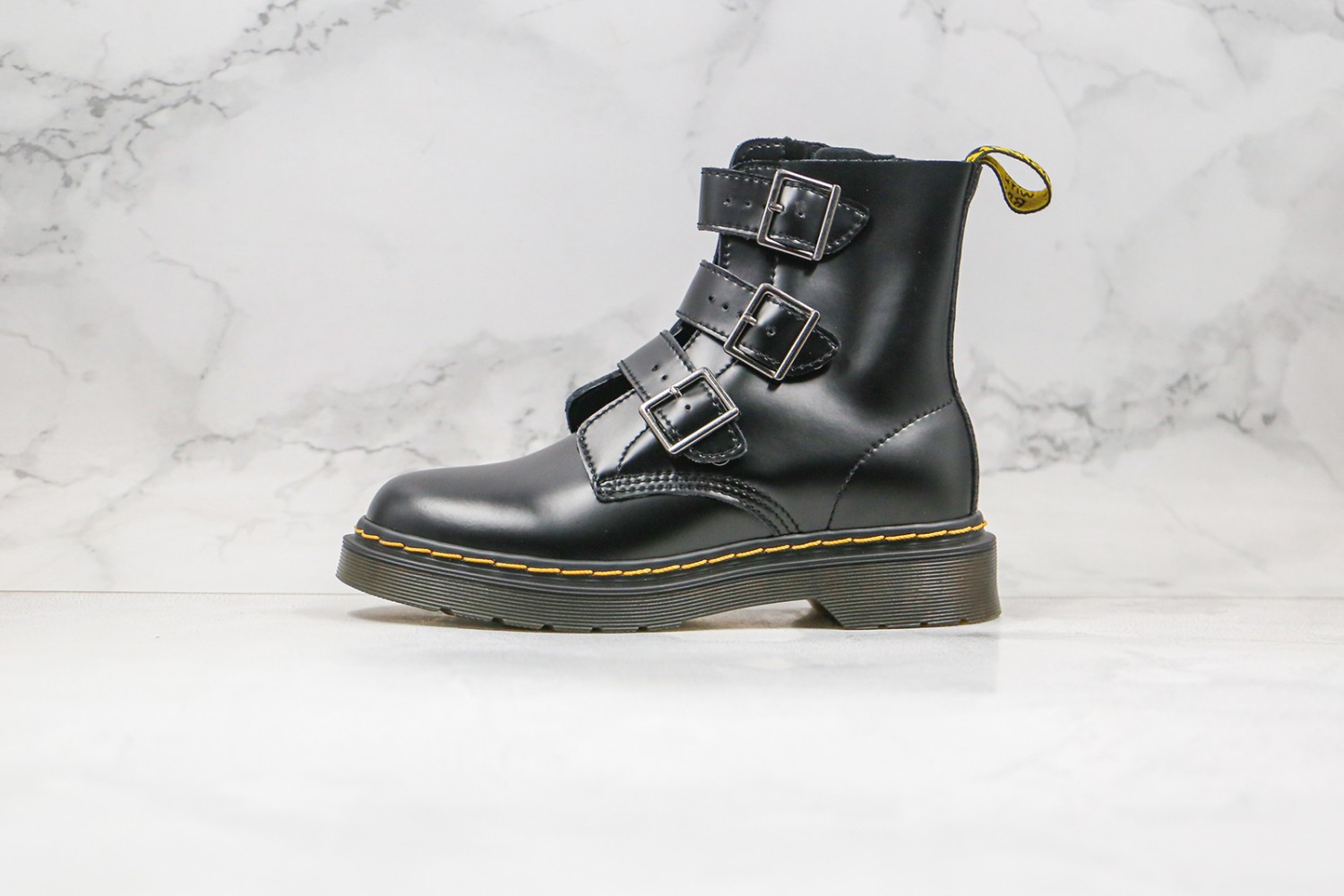 Dr. Martens Boot DMB1000037