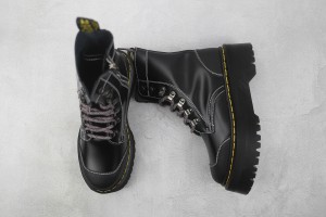 Dr. Martens Boot DMB100004