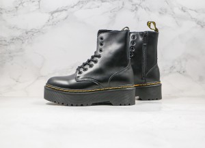 Dr. Martens Boot DMB1000040