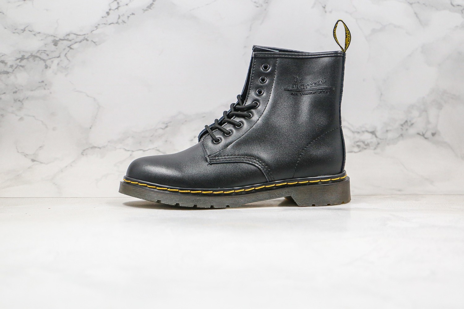 Dr. Martens Boot DMB1000043