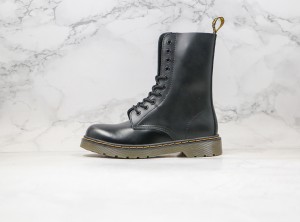 Dr. Martens Boot DMB1000048