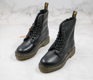 Dr. Martens Boot DMB1000050