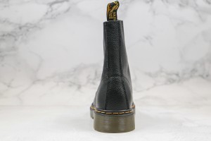 Dr. Martens Boot DMB1000050