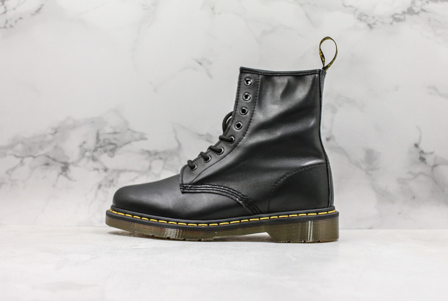 Dr. Martens Boot DMB1000057
