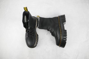 Dr. Martens Boot DMB100009