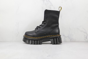 Dr. Martens Boot DMB100009