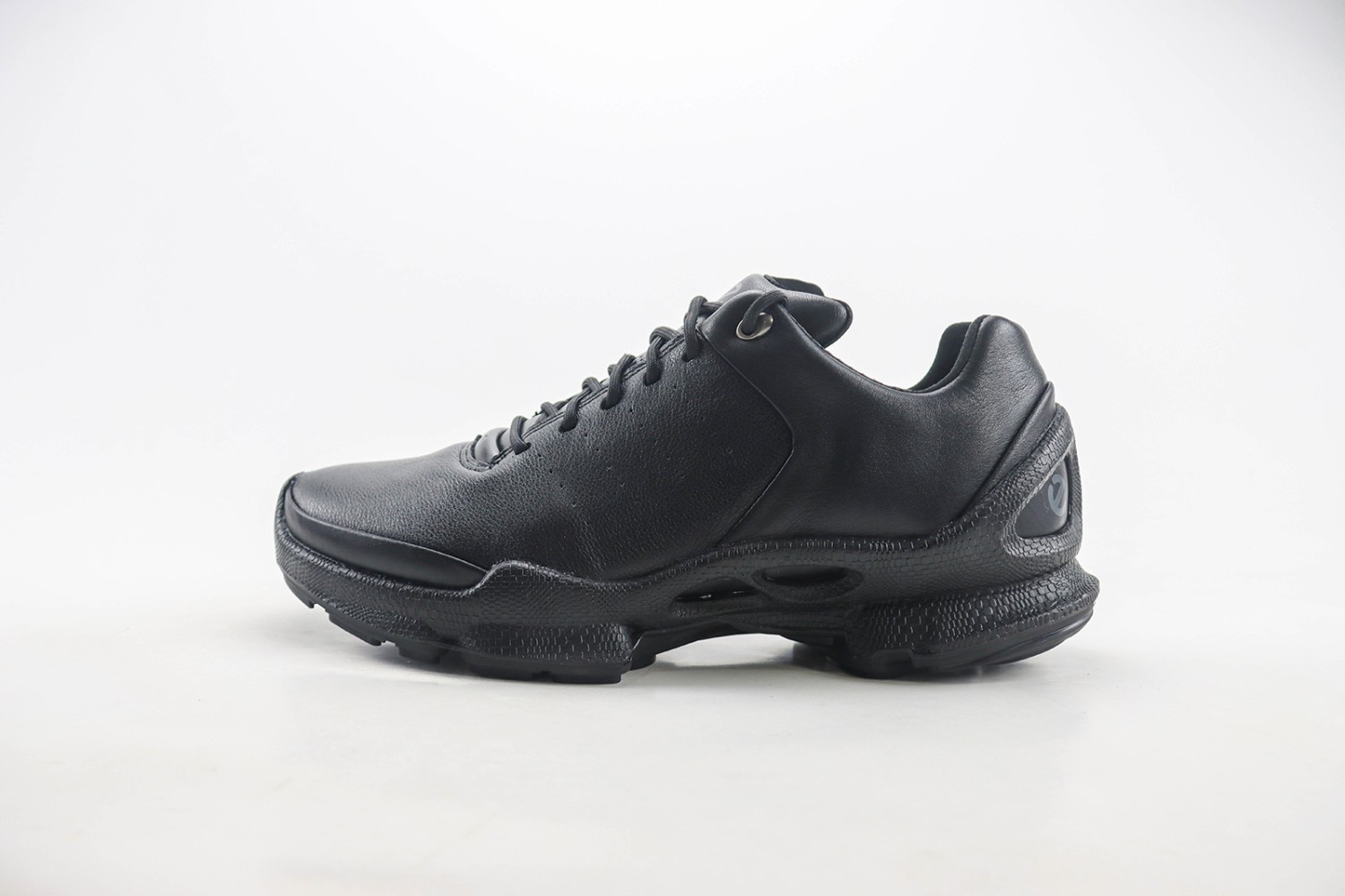 ECCO Waterproof Shoes EWS1000017