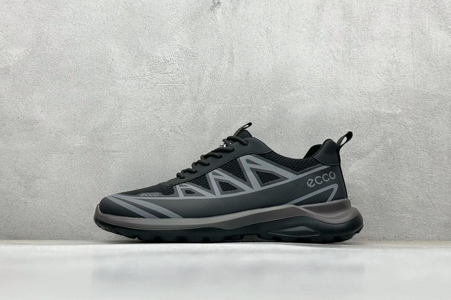 ECCO Waterproof Shoes EWS100003