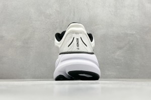 Hoka One One Running Shoes HORS10001