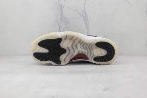Air Jordan 11 AJ11000015