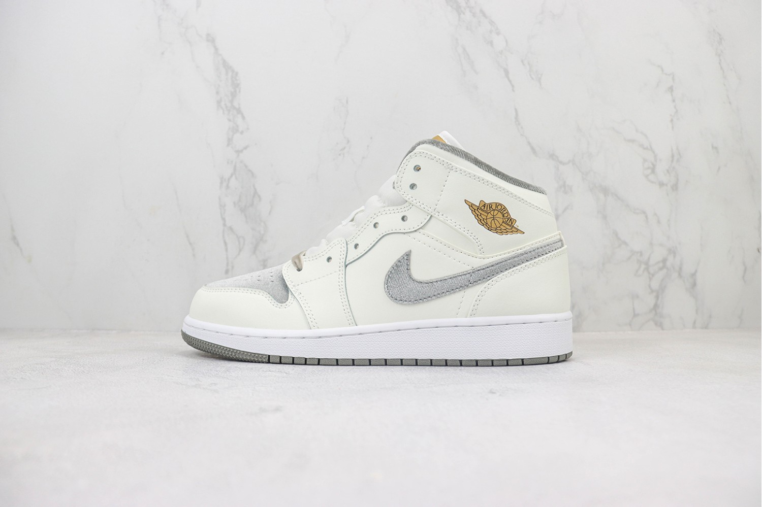  Air Jordan 1 Mid Back AJMB100012