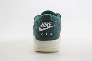 Air Jordan 4 AJ400018