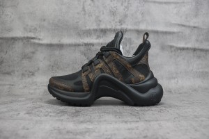 LV Archlight Sneaker LARS10007