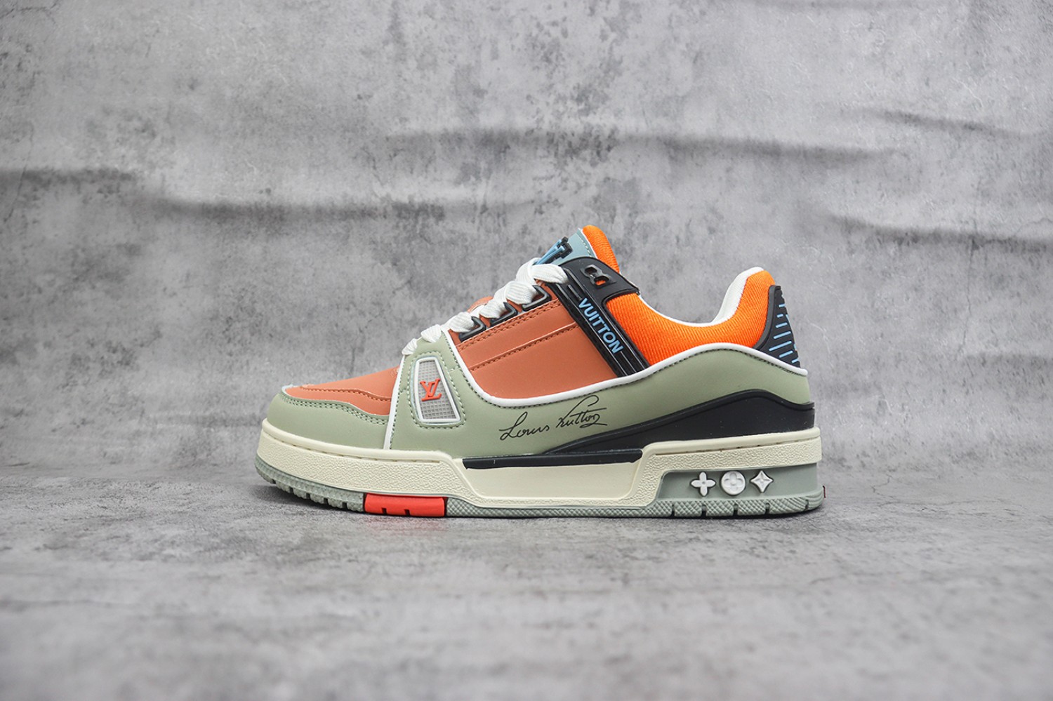 LV Trainer LVTR00153