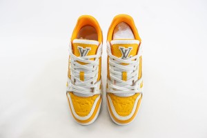 LV Trainer LVTR0074