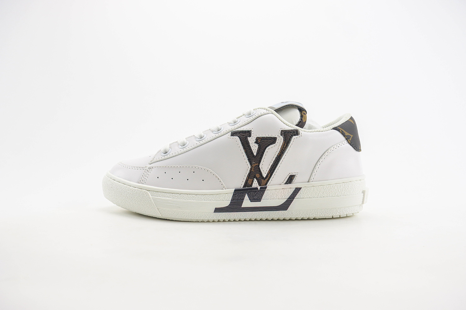 LV Trainer LVTR0079