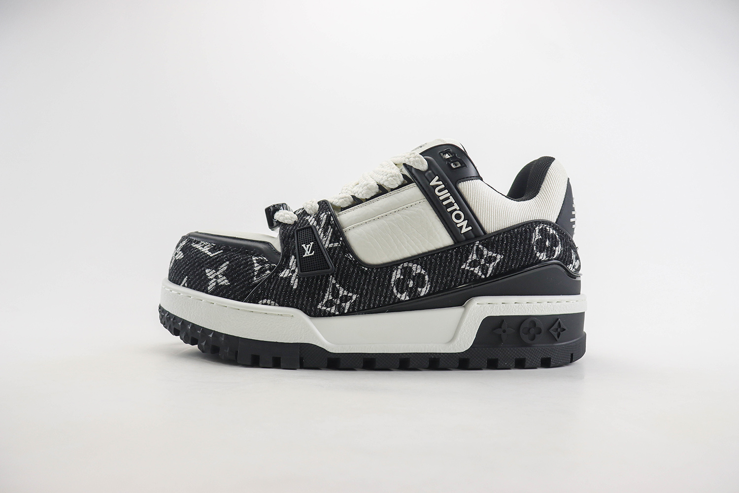 LV Trainer LVTR0095