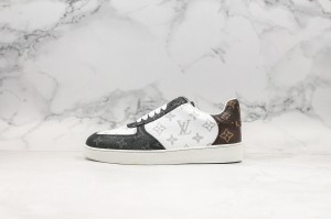 LV Stella Sneaker LVSS10003
