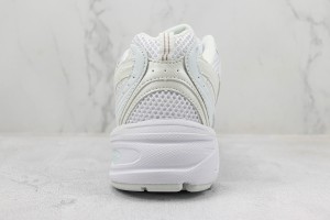 New Balance 530 Sneakers NBS53010001