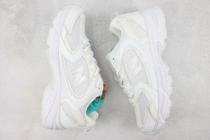 New Balance 530 Sneakers NBS53010001