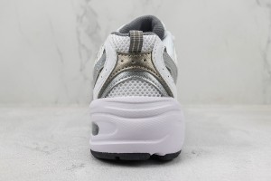 New Balance 530 Sneakers NBS530100017