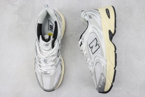 New Balance 530 Sneakers NBS530100018