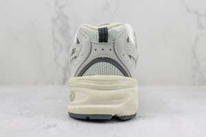 New Balance 530 Sneakers NBS53010003